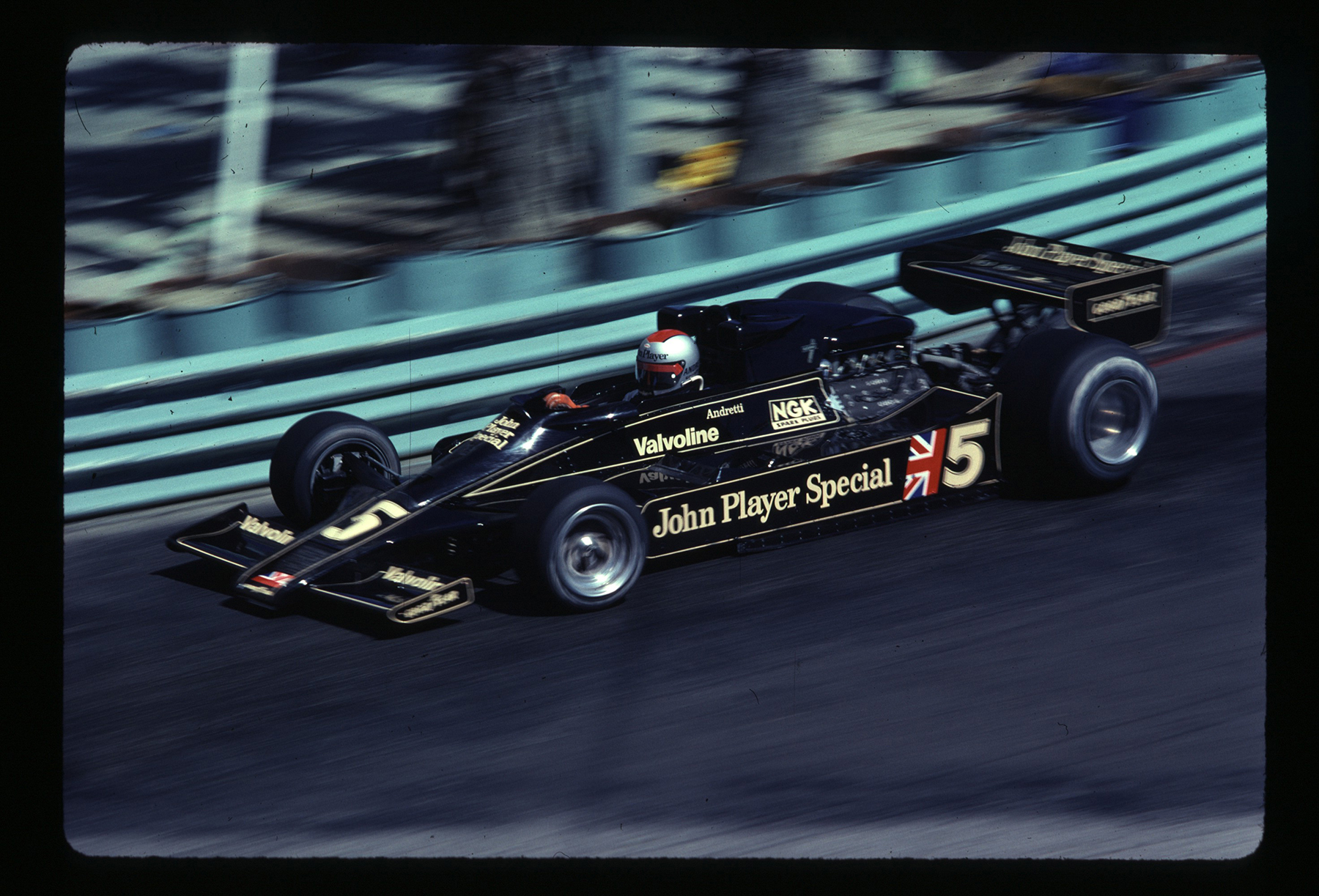 5 Formula 1 Images , Streets of Long Beach (1978)